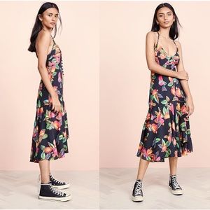 NWT FARM Rio Cashew Midi Dress Size XS Black